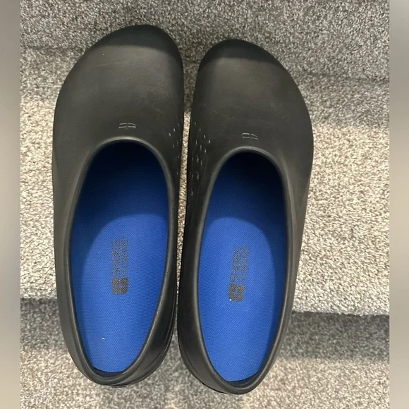 Shoes For Crews Black Men's Slip-On Loafers - Picture 3 of 5